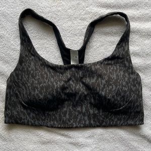 NWT Lululemon Wunder Train Bra Medium Support, C/D Cup